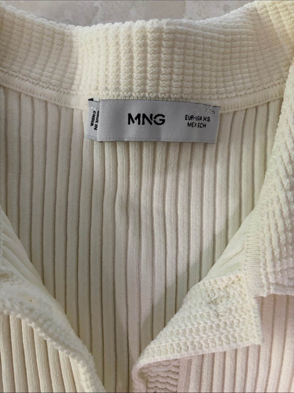 Mango Cream Ribbed Polo-Style Knit Top - Picture 2 of 2